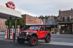 Jeep Wrangler with Mopar Jeep Performance Parts 2018 года (NA)